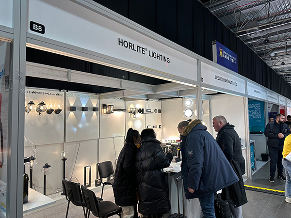 15.-18. marts 2023, deltog i Warszawa Lighting Exhibition i Polen